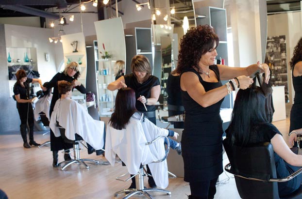 Làm sao để tiệm tóc đông khách-Mở tiệm tóc giả cần bao nhiêu tiền
