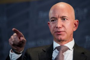 Ý tưởng tạo dựng và quản lý Amazon của Jeff Bezos