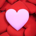 Bỏ túi những cụm từ viết tắt tiếng Anh về tình yêu để cưa đổ crush